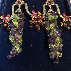 Magnificent pair of earrings